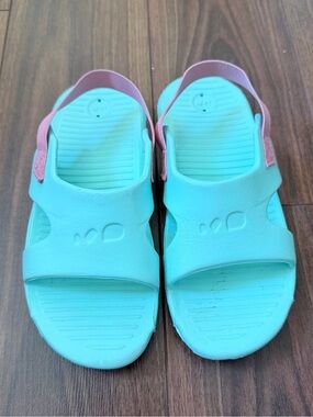 Reef Kids Aqua & Pink Sandals | Size 13/1